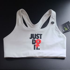 Nike Women Empowerment Sports Bra